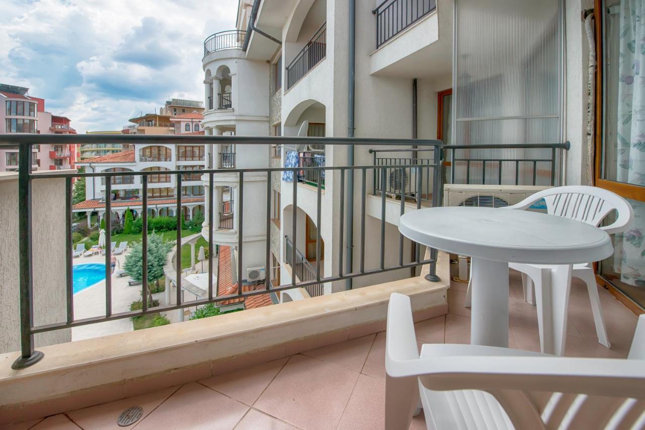 Chateau Del Mar Holiday Apartments Sunny Beach Eksteriør billede