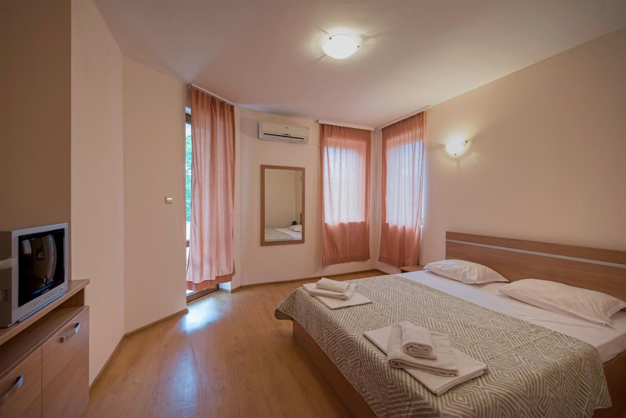 Chateau Del Mar Holiday Apartments Sunny Beach Eksteriør billede