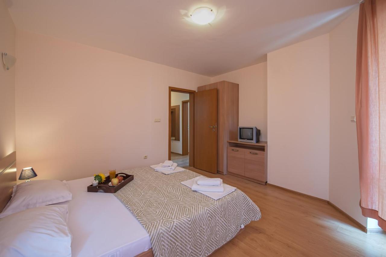 Chateau Del Mar Holiday Apartments Sunny Beach Eksteriør billede