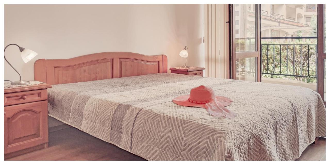 Chateau Del Mar Holiday Apartments Sunny Beach Eksteriør billede