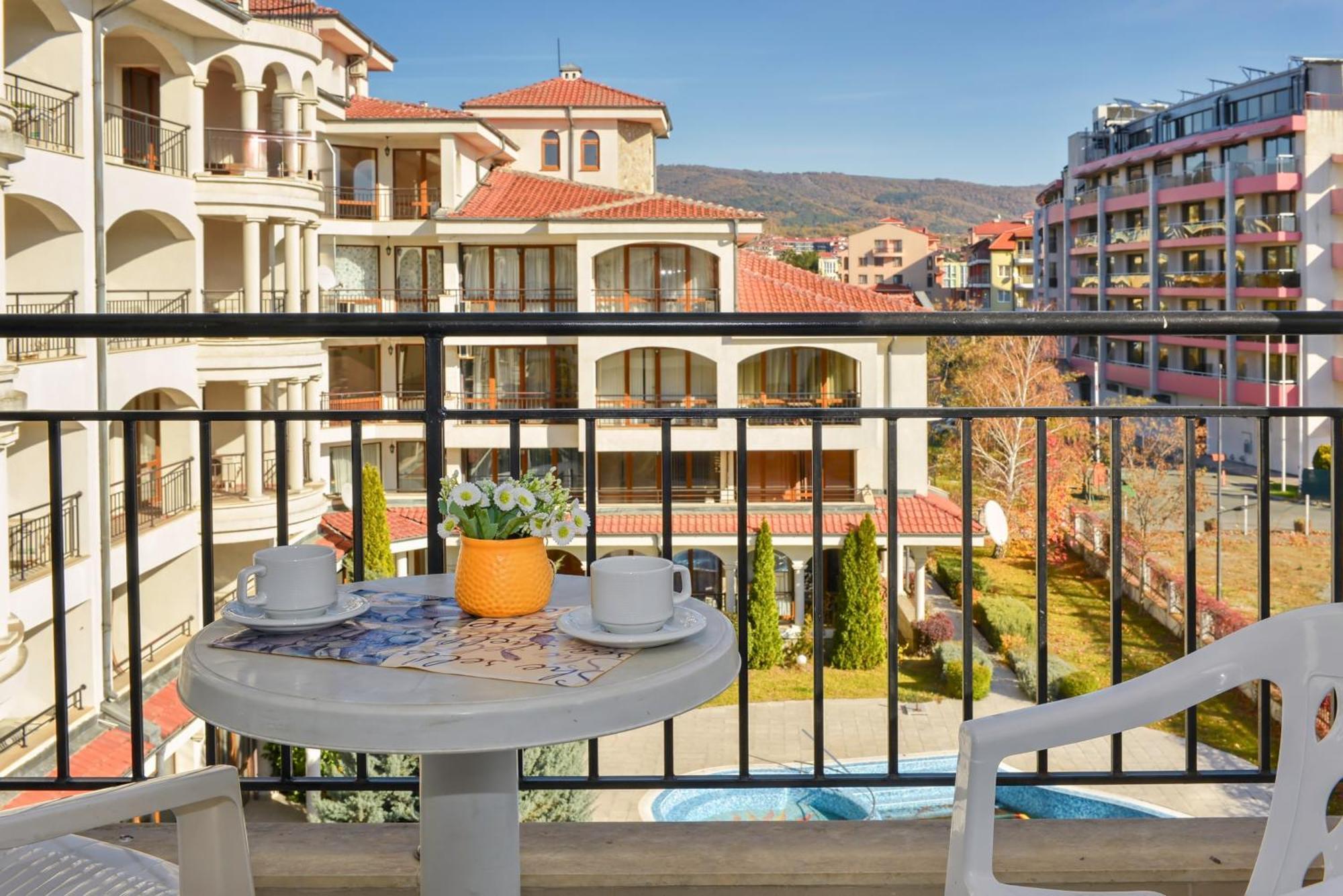Chateau Del Mar Holiday Apartments Sunny Beach Eksteriør billede